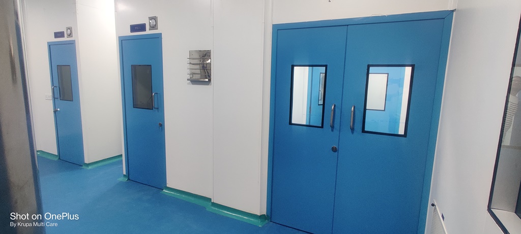 services-02 Cleanroom Doors